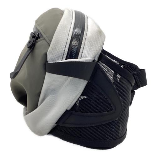 ARC'TERYX (アークテリクス) ボディーバッグ グレー X000008017 Arro Waist Pack