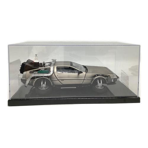 サンスター 模型 デロリアン 1/18