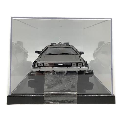 サンスター 模型 デロリアン 1/18