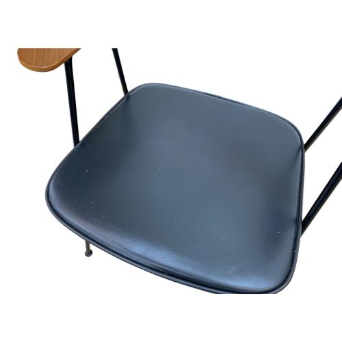 Case Furniture アームチェアー ナチュラル×ブラック 675チェア