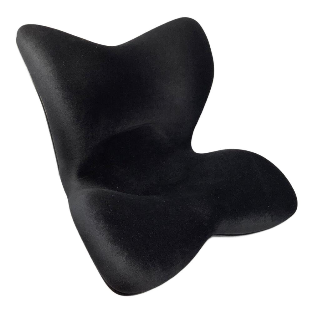 MTG (エムティージー) 骨盤矯正チェア ブラック スタイル