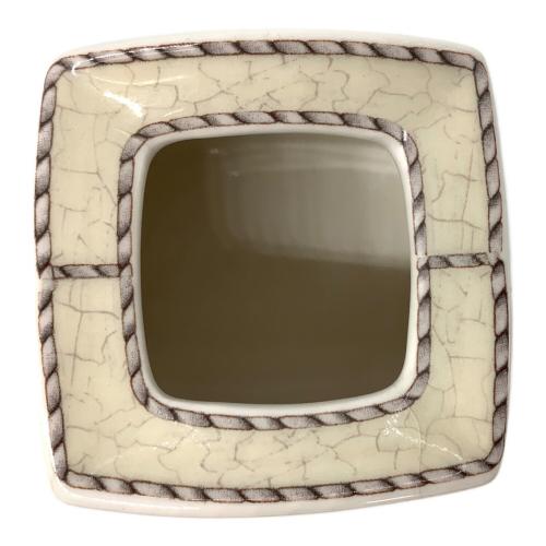 Wedgwood (ウェッジウッド) フラワーベース サラの庭 イングランド製 1997年