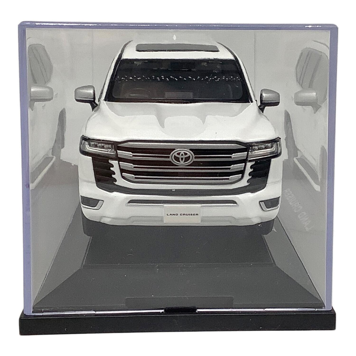 TOYOTA (トヨタ) ミニカー ランドクルーザー｜トレファクONLINE
