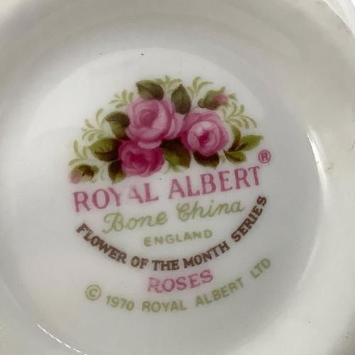 ROYAL ALBERT (ロイヤルアルバート) カップ&ソーサー