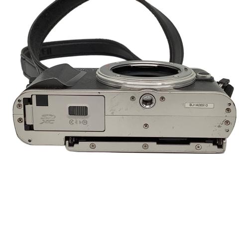 OLYMPUS (オリンパス) ミラーレス一眼カメラ E-PL9 1720万画素 フォーサーズ 専用電池 SDXCカード対応 BJ1A06910