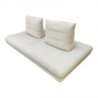 ligne roset (リーンロゼ) 2人掛けソファー  グレー PRADO