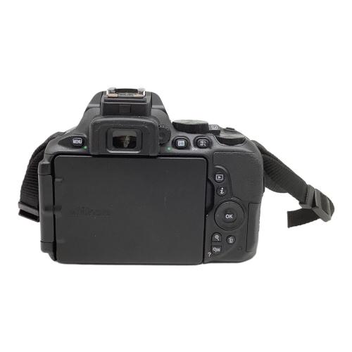 Nikon (ニコン) デジタル一眼レフカメラ D5600 ダブルズームキット 2478万画素 専用電池 SDXCカード対応 2136401