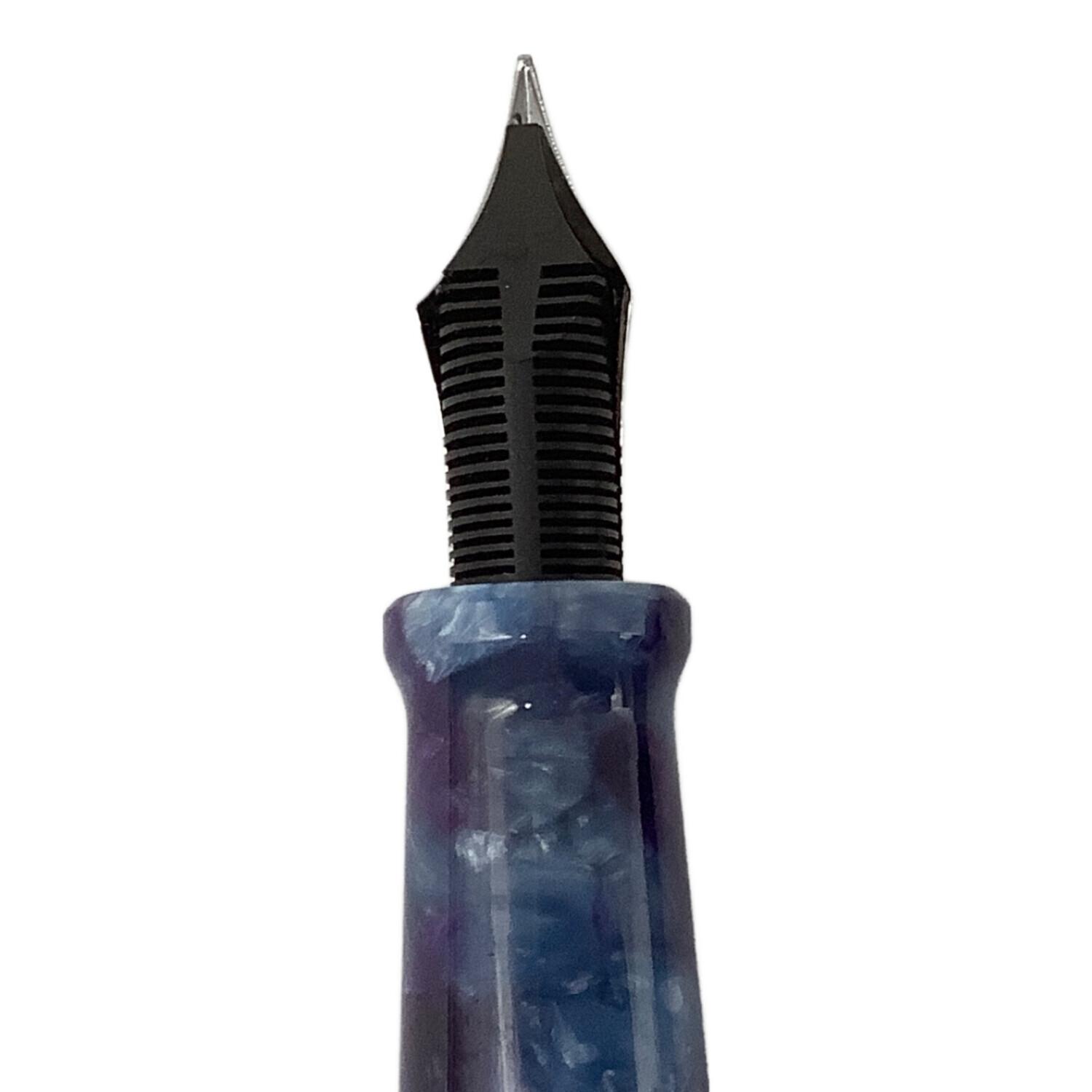 AURORAの万年筆 AURORA (オーロラ) Viaggio Segreto バイア 万年筆 888-VNA