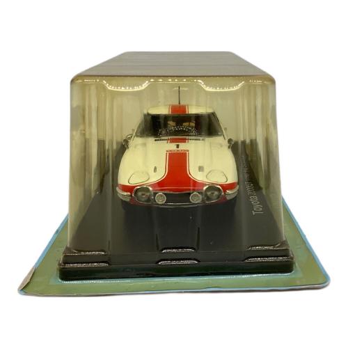 模型 Toyota 2000GT (1967 Fuji 24 Hours #1)