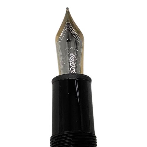 MONTBLANC (モンブラン) 万年筆 ブラック F マイスターシュテュック ペン先：14K