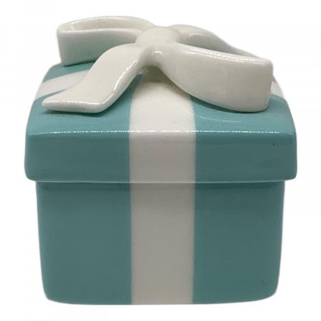 TIFFANY & Co. (ティファニー) ミニブルーボウボックス｜トレファクONLINE