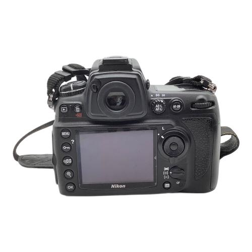 Nikon (ニコン) デジタル一眼レフカメラ D700