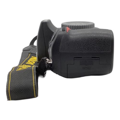 Nikon (ニコン) デジタル一眼レフカメラ D700