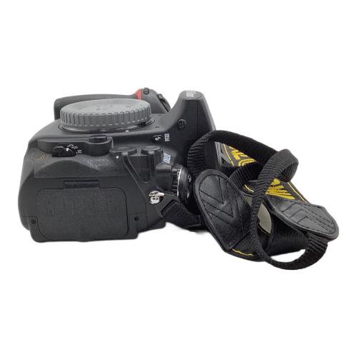 Nikon (ニコン) デジタル一眼レフカメラ D700