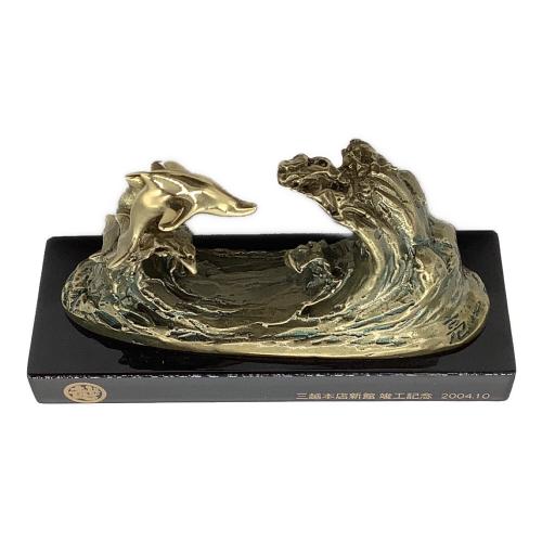 宮田亮平 シュプリンゲン飛躍 三越本店新館竣工記念 2004.10