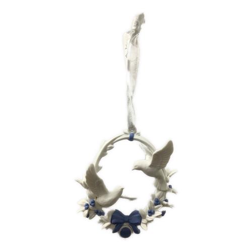 Wedgwood (ウェッジウッド) オーナメント 2022年 鳥とリースの装飾