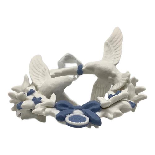 Wedgwood (ウェッジウッド) オーナメント 2022年 鳥とリースの装飾