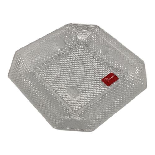 Baccarat (バカラ) 灰皿 ダイヤモンドプレート 12ｃｍ 箱付