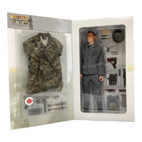 DRAGON (ドラゴン) FJ FELDGENDARME "Albert Weinholt" フィギュア FRANCE 1944 WWⅡ