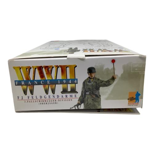DRAGON (ドラゴン) FJ FELDGENDARME "Albert Weinholt" フィギュア FRANCE 1944 WWⅡ