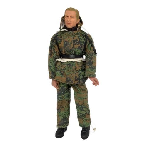 DRAGON (ドラゴン) ”DAS REICH”MG42 GUNNER ”Helmet” フィギュア ARDENNES 1944 WWⅡ