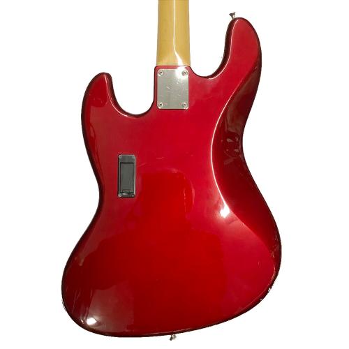 FENDER JAPAN (フェンダージャパン) ジャズベース エレキベース JB62 1999年-2001年頃 パーツ交換有/アクティブにモディファイ済み/ビス跡各所に有