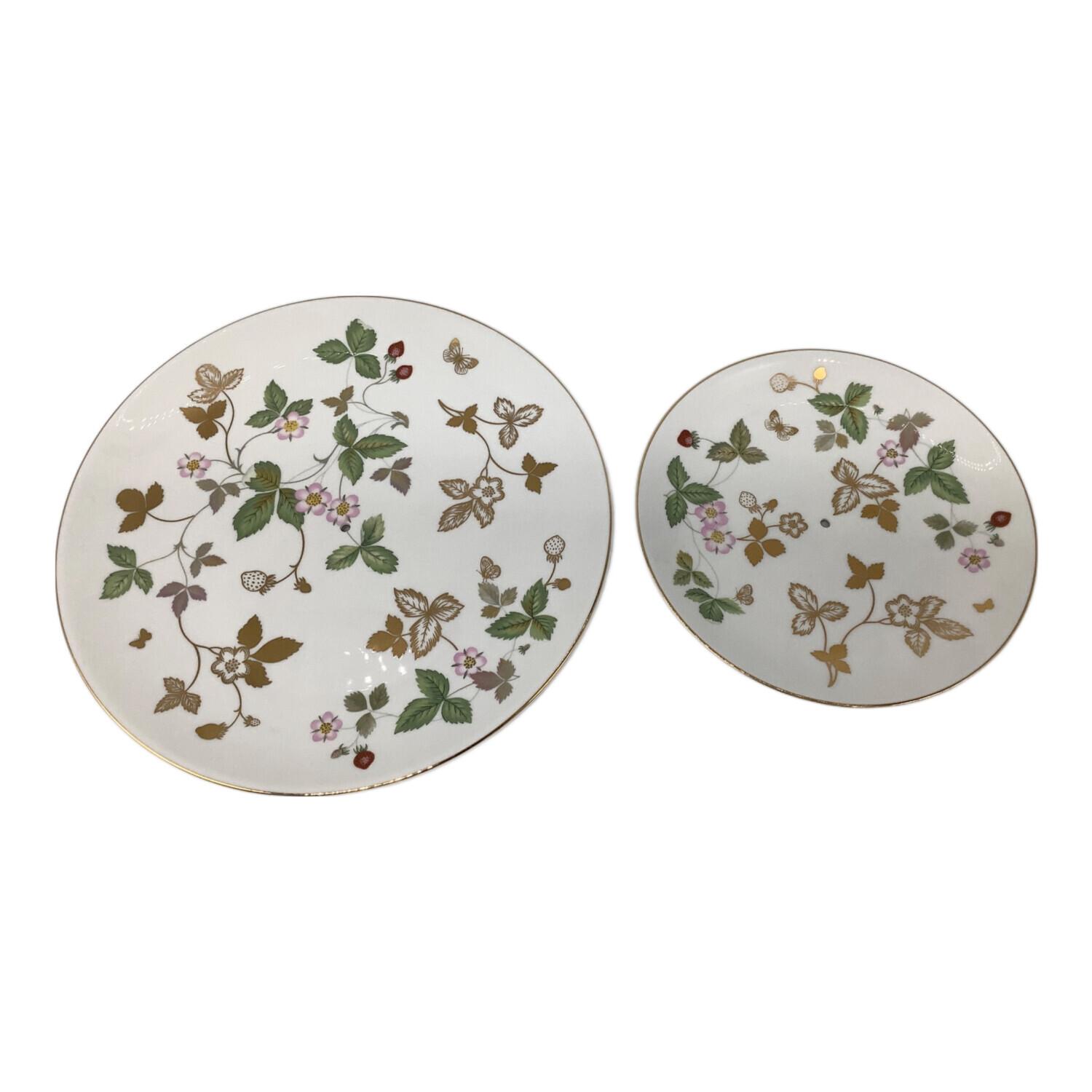 Wedgwood (ウェッジウッド) ケーキスタンド 2段 ワイルドストロベリー