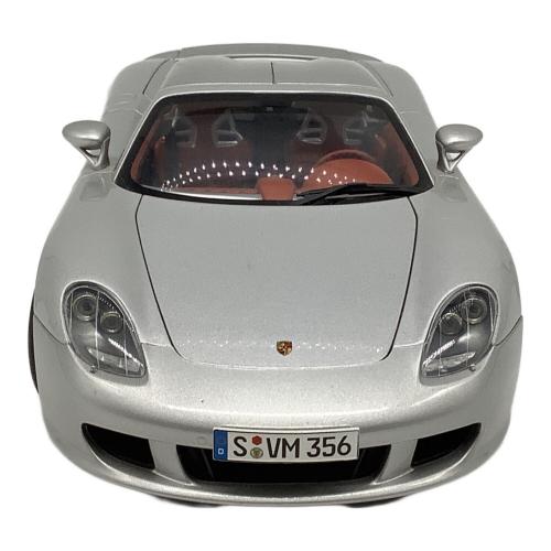 ポルシェ カレラ GT シルバー 1/18 オートアート AUTOart (オートアート) 1/18 ポルシェ カレラGT ミニカー 運転席右上