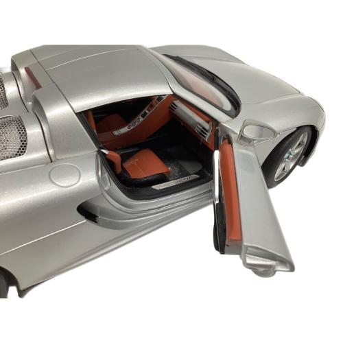 AUTOart (オートアート) 1/18 ポルシェ カレラGT ミニカー 運転席右上