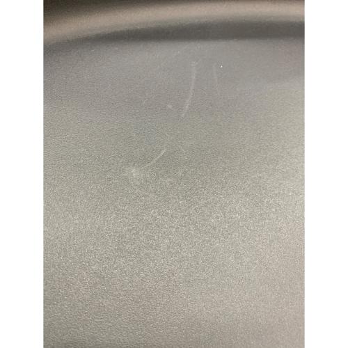 HAY (ヘイ) チェア ブラック エレメンターレチェア