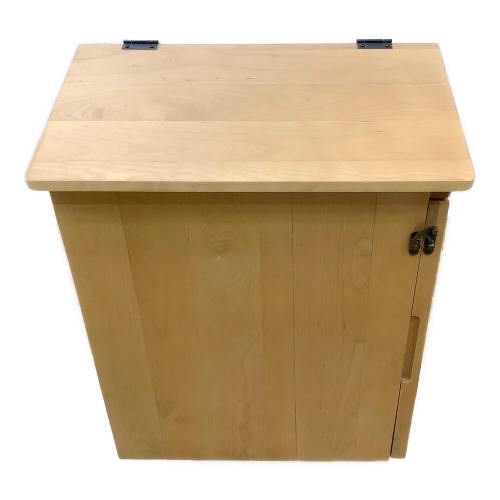 Poche Cigogne メモリアルベア用ディスプレイケース