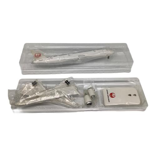 BOEING 787 飛行機 JAL SKY SUITE 787