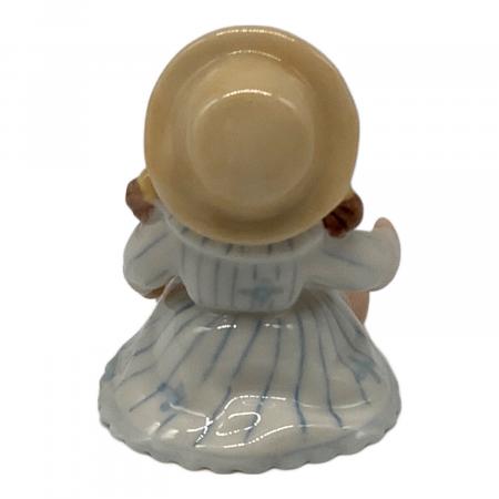 ROYAL COPENHAGEN (ロイヤル・コペンハーゲン) フィギュリン 人形 141