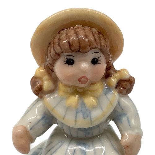 ROYAL COPENHAGEN (ロイヤル・コペンハーゲン) フィギュリン 人形 141