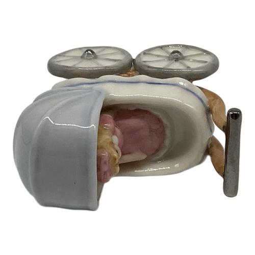 ROYAL COPENHAGEN (ロイヤル・コペンハーゲン) フィギュリン 乳母車 292