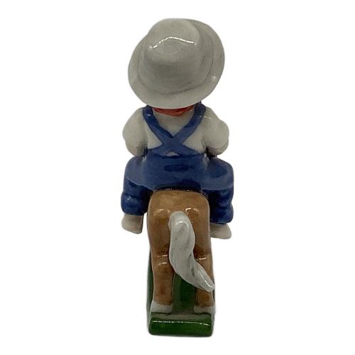 ROYAL COPENHAGEN (ロイヤル・コペンハーゲン) フィギュリン 木馬と少年 265