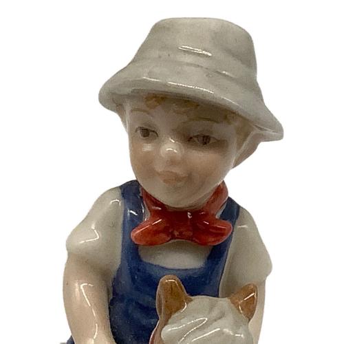 ROYAL COPENHAGEN (ロイヤル・コペンハーゲン) フィギュリン 木馬と少年 265