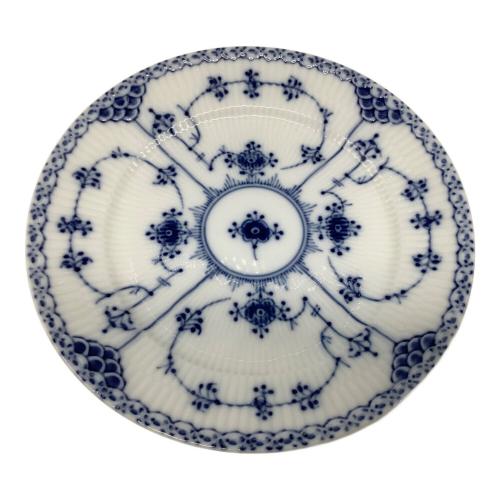 ROYAL COPENHAGEN (ロイヤル・コペンハーゲン) プレート 19cm ブルーフルーテッド・ハーフレース