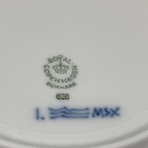 ROYAL COPENHAGEN (ロイヤル・コペンハーゲン) プレート 19cm ブルーフルーテッド・ハーフレース