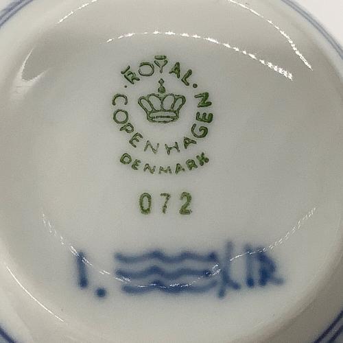 ROYAL COPENHAGEN (ロイヤル・コペンハーゲン) コーヒーカップ&ソーサー ブルーフルーテッド・ハーフレース