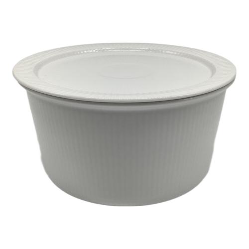 ROYAL COPENHAGEN (ロイヤル・コペンハーゲン) 洋食器 オーブンウェア ホワイトフルーテッド