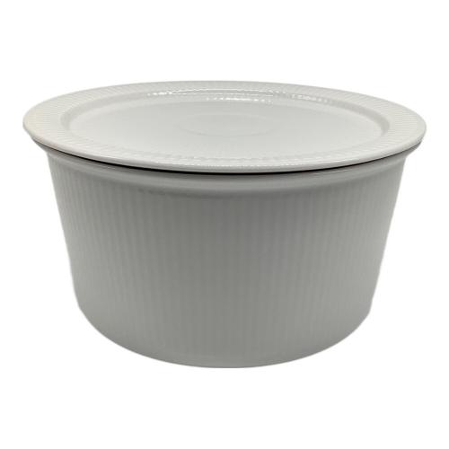 ROYAL COPENHAGEN (ロイヤル・コペンハーゲン) 洋食器 オーブンウェア ホワイトフルーテッド
