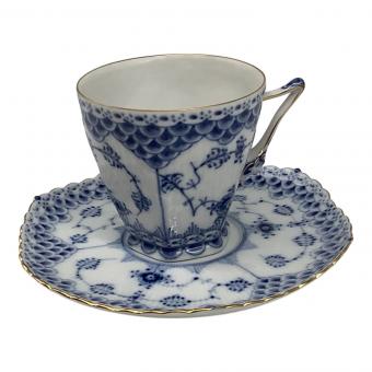 ROYAL COPENHAGEN (ロイヤル・コペンハーゲン) カップ&ソーサー 金彩ブルーフルーテッド・ダブルレース