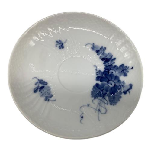 ROYAL COPENHAGEN (ロイヤル・コペンハーゲン) カップ&ソーサー ブルーフラワー・カーブ