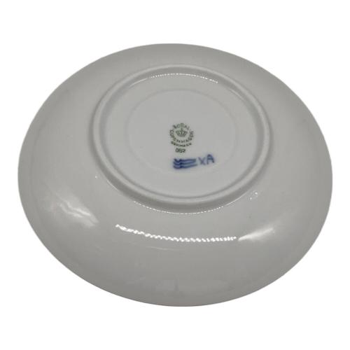 ROYAL COPENHAGEN (ロイヤル・コペンハーゲン) カップ&ソーサー ブルーフラワー・カーブ