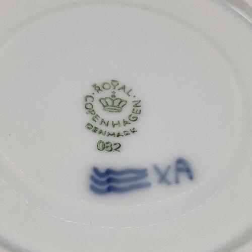 ROYAL COPENHAGEN (ロイヤル・コペンハーゲン) カップ&ソーサー ブルーフラワー・カーブ