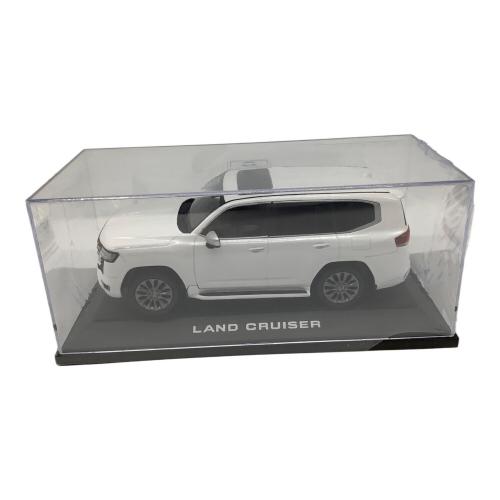 TOYOTA (トヨタ) ランドクルーザー モデルカー 1/30 ダイキャスト製