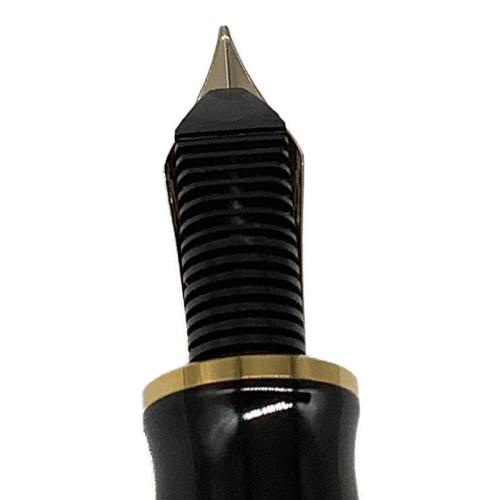 Pelikan (ペリカン) スーベレーン 万年筆 M400 極細字 EF ブラック