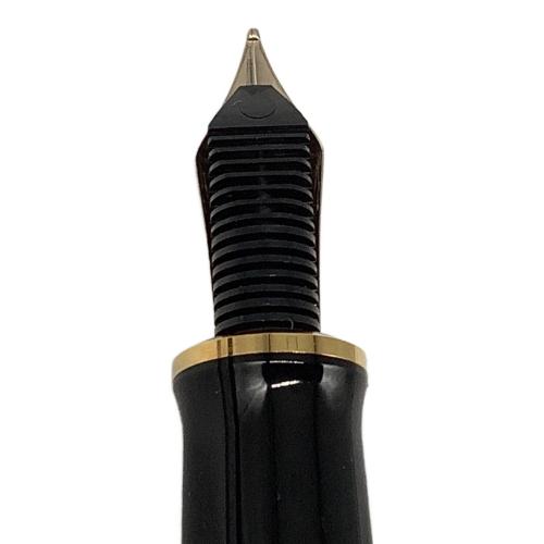 Pelikan (ペリカン) スーベレーン 万年筆 M400 極細字 EF グリーン ストライプ
