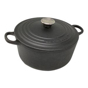LE CREUSET (ルクルーゼ) 両手鍋 22cm ブラック